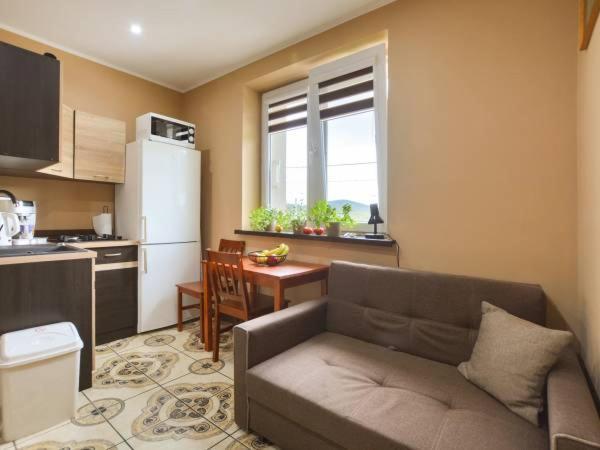 Apartament Folkowy Wujek Pod Gromadzyniem Ustrzyki Dolne Eksteriør bilde