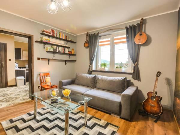 Apartament Folkowy Wujek Pod Gromadzyniem Ustrzyki Dolne Eksteriør bilde